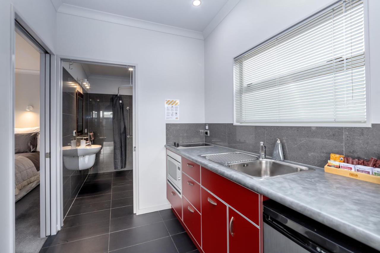 Two Four Cologne Villa Martinborough Ngoại thất bức ảnh