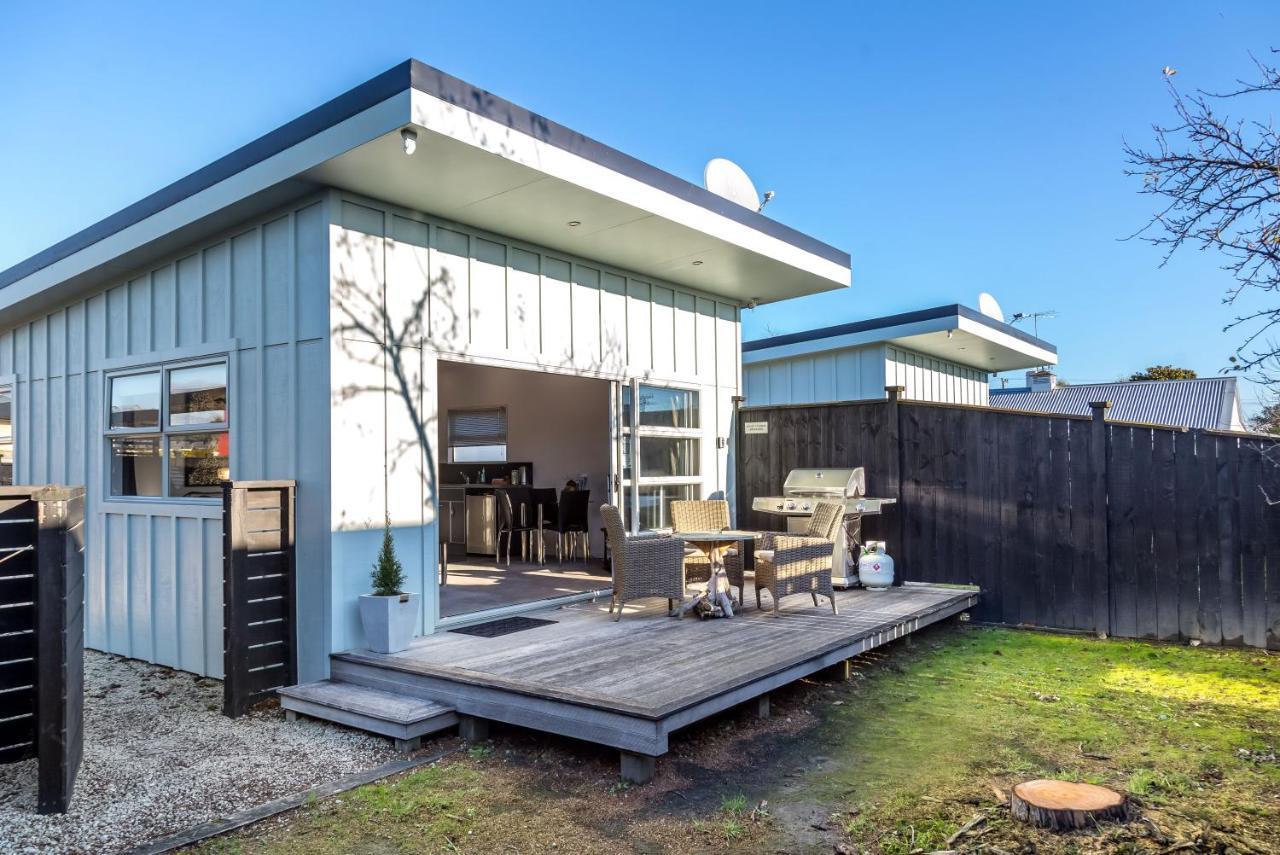 Two Four Cologne Villa Martinborough Ngoại thất bức ảnh