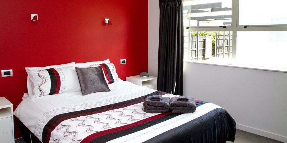 Two Four Cologne Villa Martinborough Ngoại thất bức ảnh